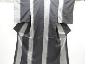 縞織り出し手織り紬着物